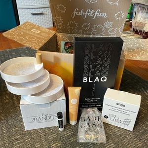 Full FabFitFun box